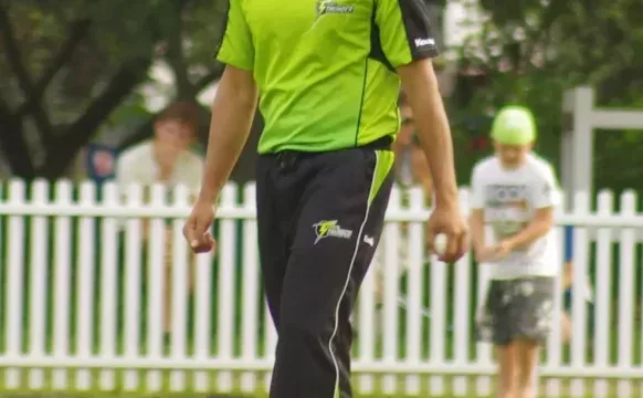Khawaja Century Sees Australia To Over 400 Before Declaration