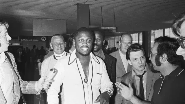 Joe Frazier – Smokin’ Joe