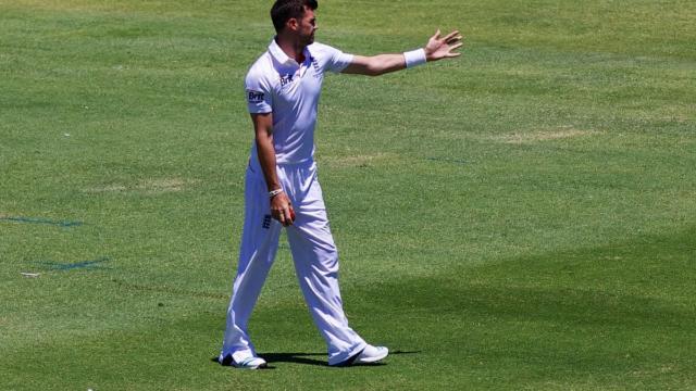 New Zealand Edge Test Match Thriller