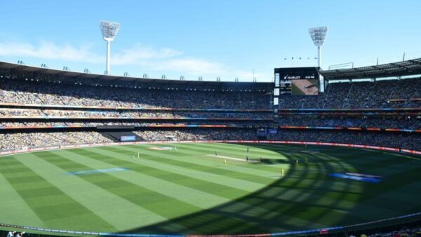 Cricket World Cup Final (16766603507) (1)