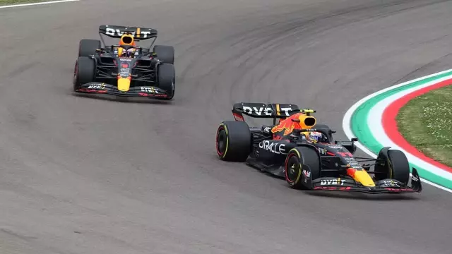 Verstappen Clinches Victory at the Japanese Grand Prix, Securing Red Bull’s Constructors’ Title