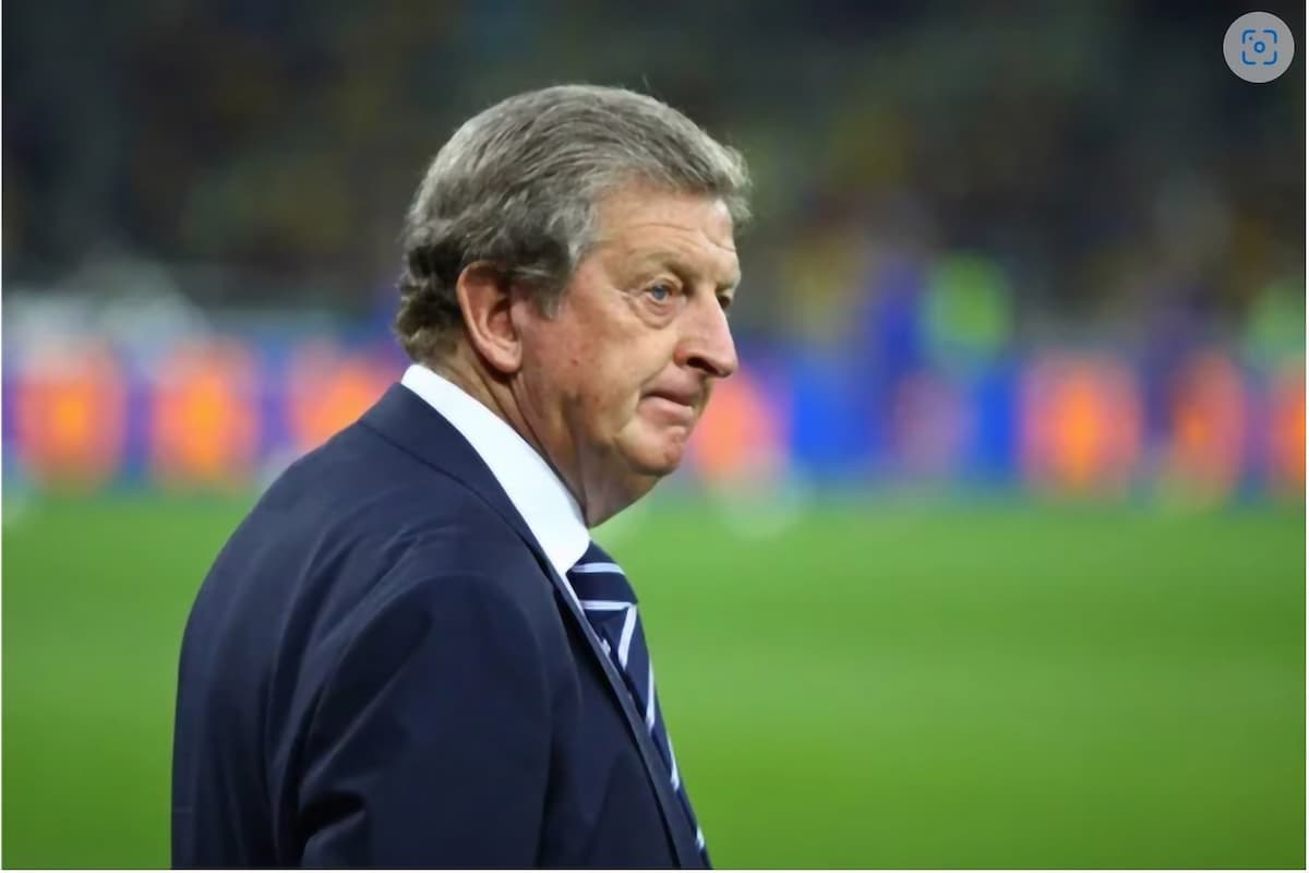 Premier League Sack Race heats up as Roy Hodgson's Crystal Palace lose 3-1 to Chelsea. Mauricio Pochettino and Hodgson are the bookies favs.