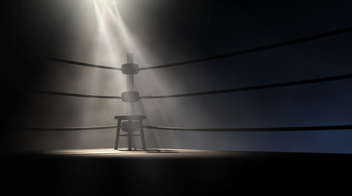 Teofimo Lopez's boxing style. From explosive knockouts to lacklustre performances, explore the highs and lows of The Takeover's career.