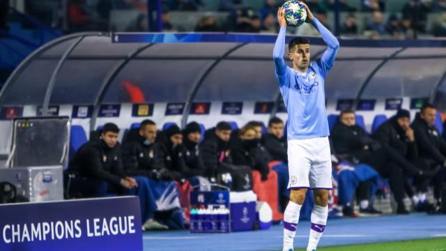 What is an Inverted Full-Back?