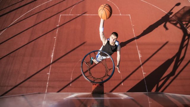 Freddy Krueger Dunks: Horror Meets Hoops in a Haunting Display