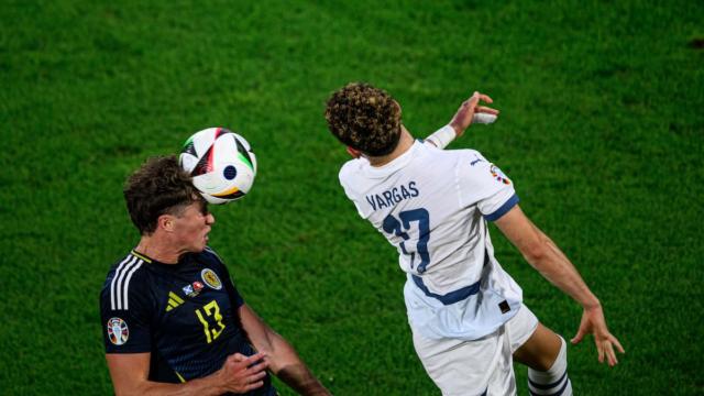 Insipid Scots Crash Out