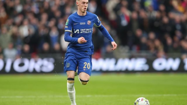 Chelsea: Premier League Struggles & Midfield Concerns