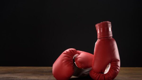 Beterbiev vs Bivol: Awesome Big Fight Analysis