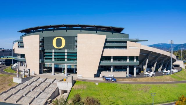 Oregon face Ohio State and Penn State Remain Undefeated!