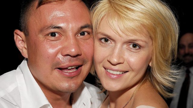 Kostya Tszyu throwing a straight right hand in a world title fight