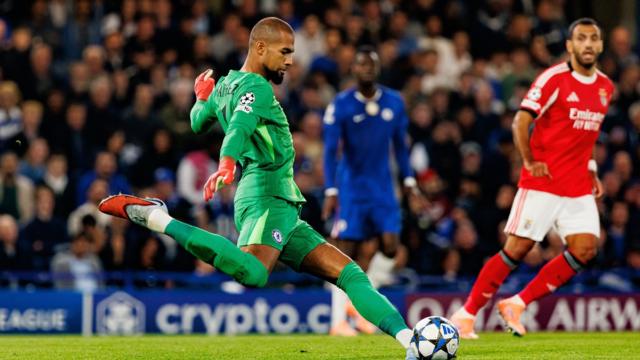 Robert Sanchez: The Resilient Chelsea Keeper