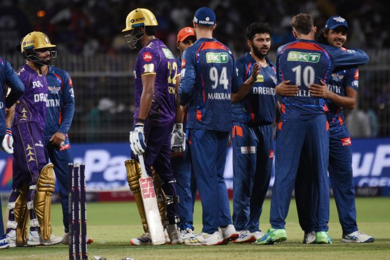IPL format explained with cricket stadium lights, scoreboard style graphics and playoff bracket theme for Indian Premier League fans