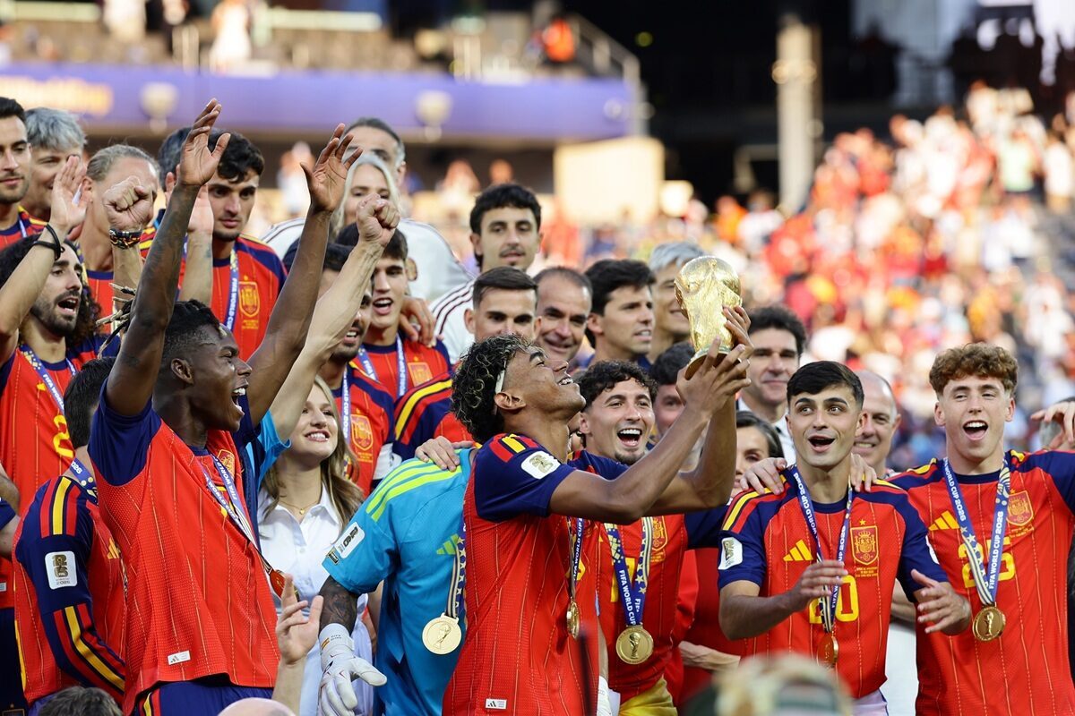La Roja Outclass Argentina to Claim the World Cup: What Went Wrong for La Scaloneta?